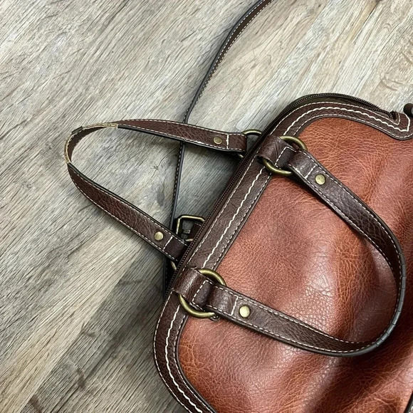 B.O.C • Born Leather Crossbody Bag - Picture 5 of 16
